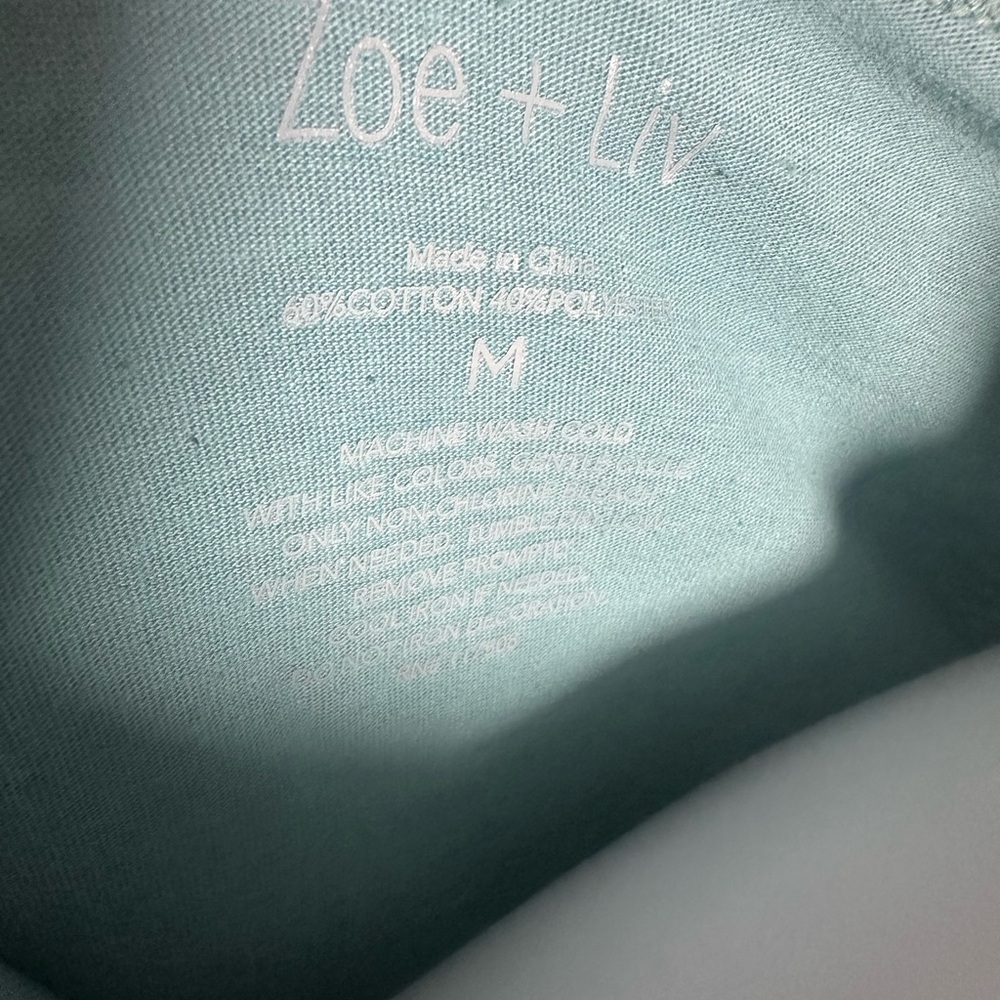 Zoe + Liv Mint Green Tee “Let’s Get Rowdy” NEW M - Picture 4 of 7
